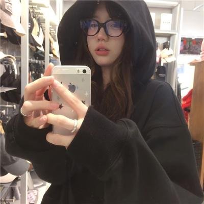 女高中生给你做饭了